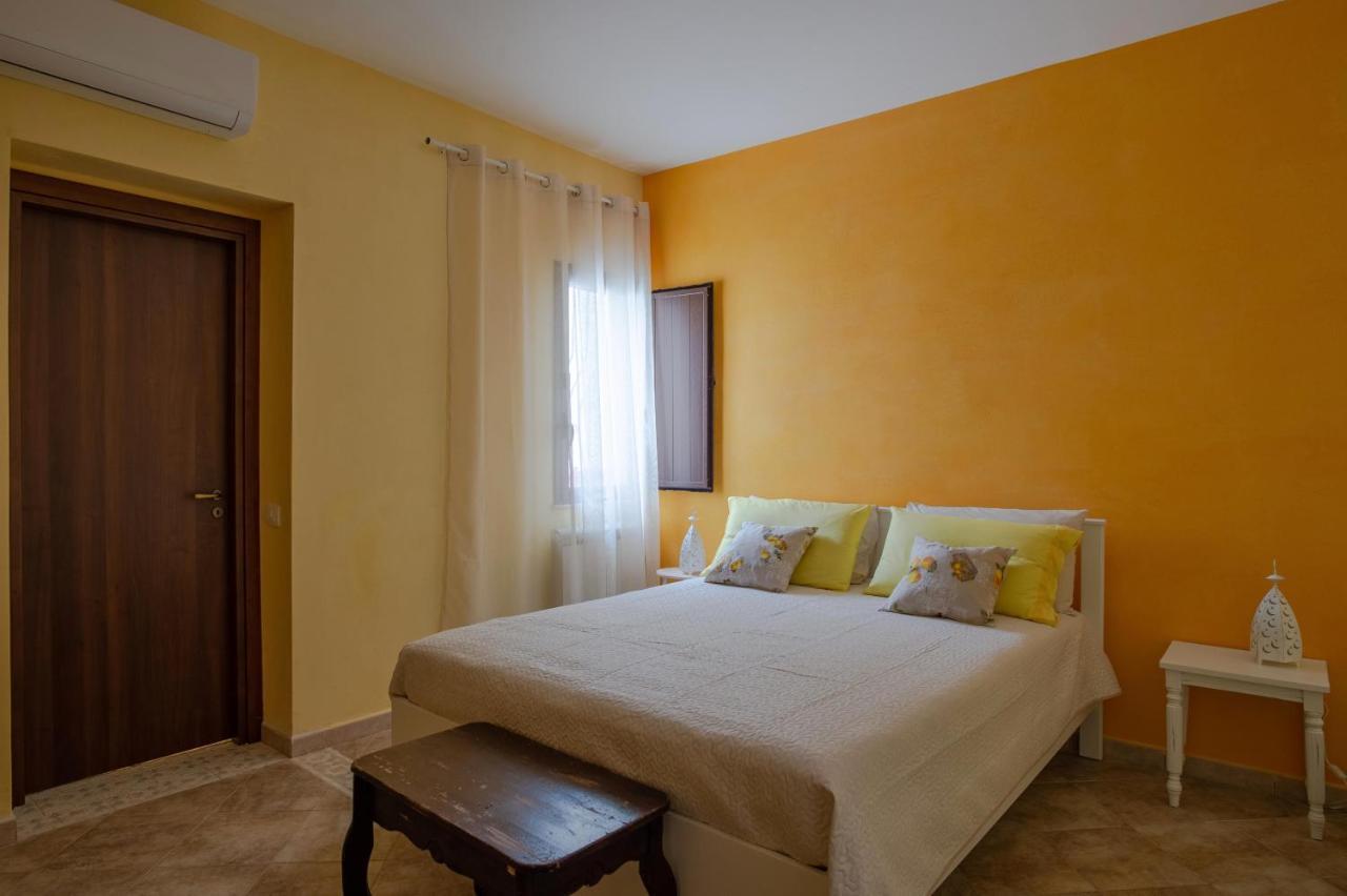 Lumie Di Sicilia Bed & Breakfast Porto Empedocle Exterior photo