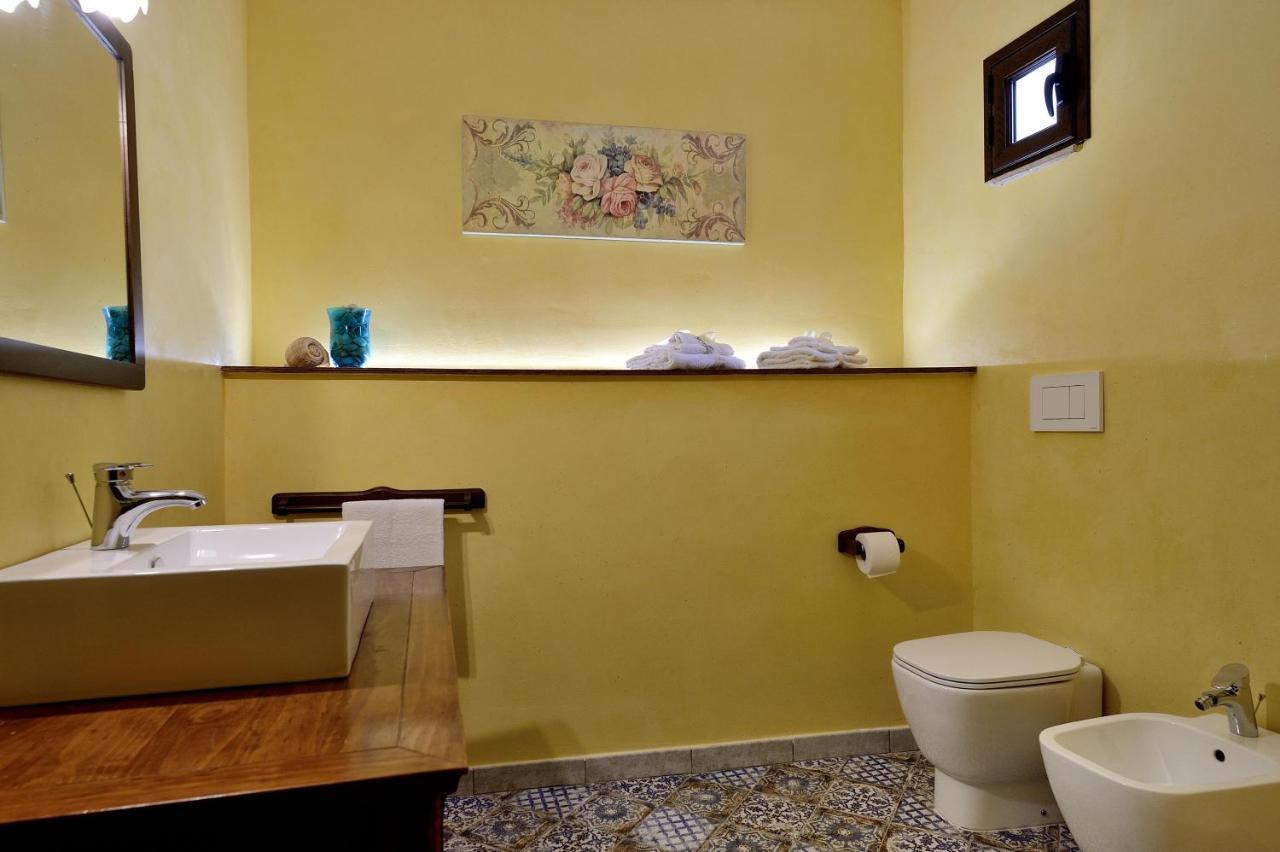 Lumie Di Sicilia Bed & Breakfast Porto Empedocle Exterior photo